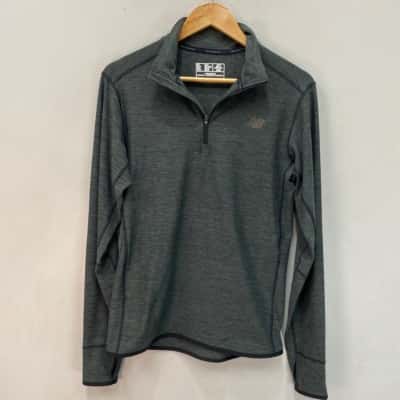 New Balance Mens  Size S Long Sleeve Top Grey 