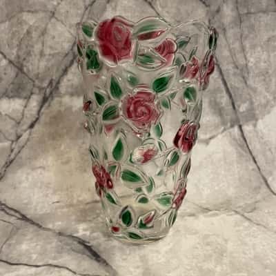 Mikasa Rose Garden Crystal Embossed Flower Vase