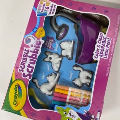 Crayons scribble scrubbie