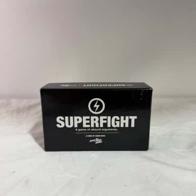 SUPERFIGHT CARD GAME 