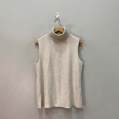 Zara Womens  Size L Turtleneck fine knit vest Beige 