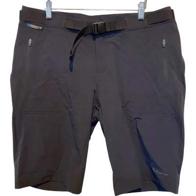 Macpac Womens Size 16 Shorts