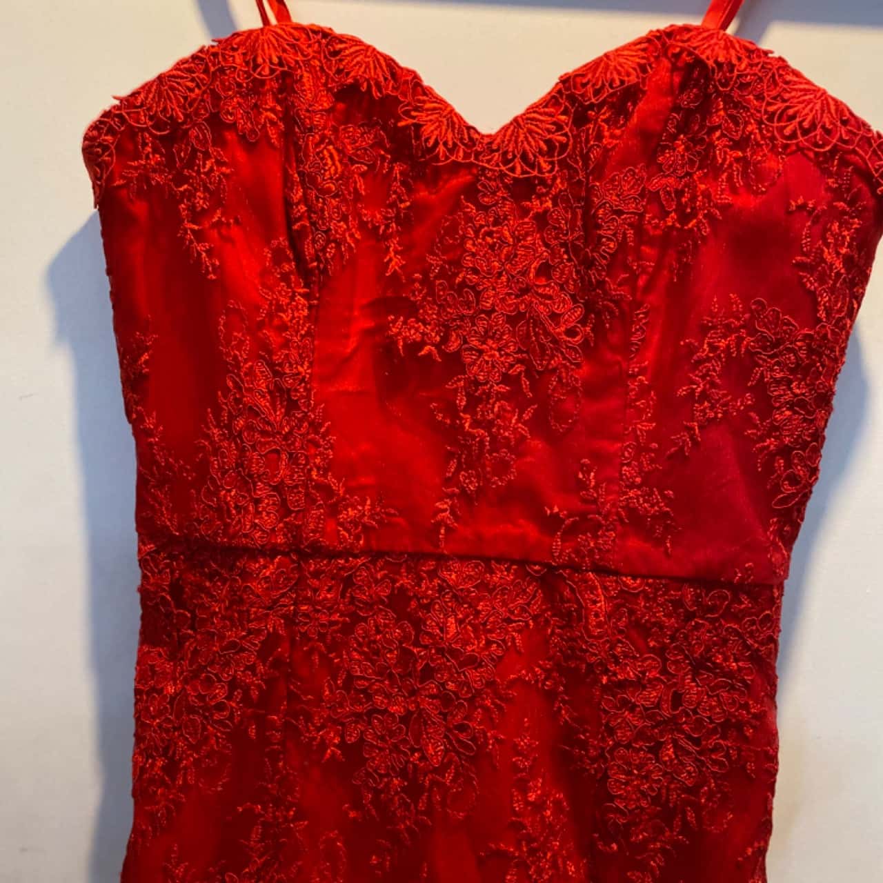Bariano Womens Size 8 Strapless Red Dress RRP $180(s) - New With Tags |  Salvos Stores