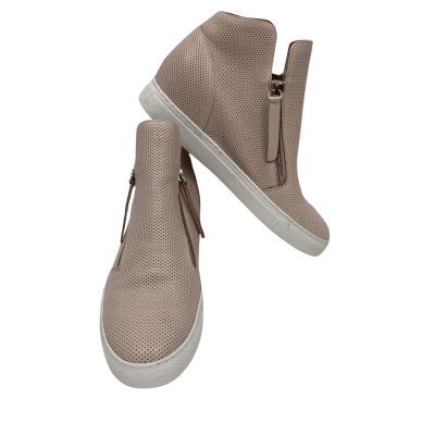 Django & Juliette  Women's Size 38 Leather Ankle Boots Pastel Pink  