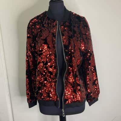  Womens  Size L Black  / Red 