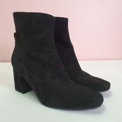 Paul Green Women's Size 37 Black Suede Ankle Boot