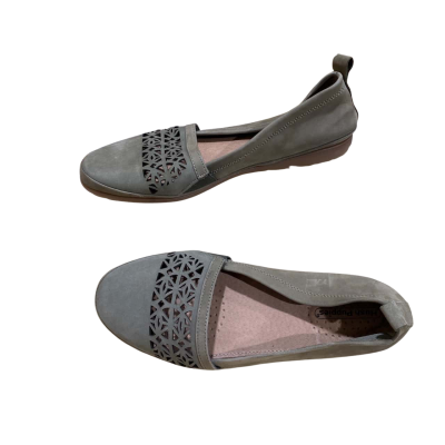 Hush Puppies  Slip On Shoe Size 8.5 Beige / Green 