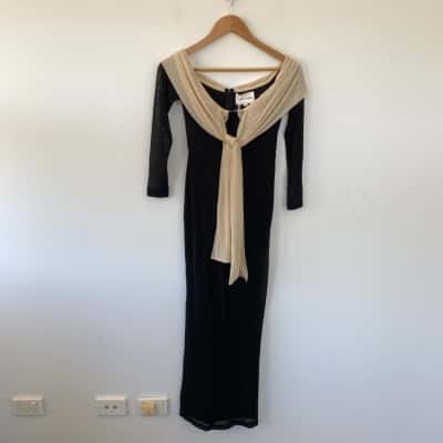 Selfie Leslie Beige Black Mesh Long SLeeve Knot Maxi Dress Size 8 