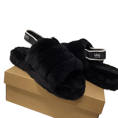  Womens  Size 9 Black  Ugg oz shepherd slipper