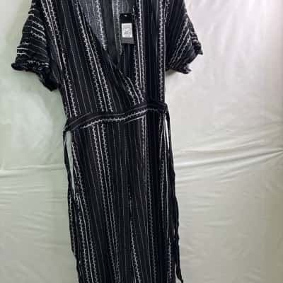 Crossroads Womens Size 10 Short Sleeve Jumpsuit Black / White BNWT