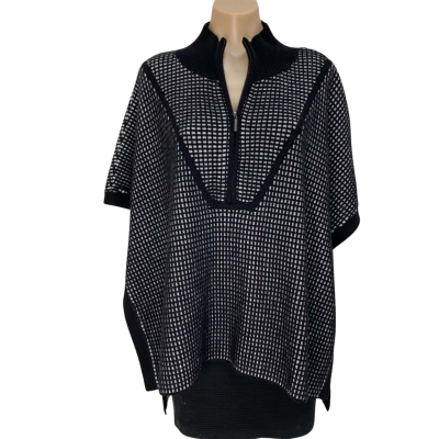 BNWT ELK Womens One Size Cape/Jacket