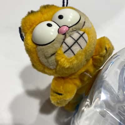 Vintage Garfield window clinger 