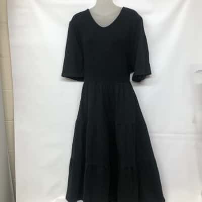 Millers Womens  Size 26 Maxi Dress / Midi Dress / Short Sleeve Dress  Black  - NEW