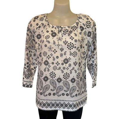 Gordon Smith.  Light Spring/ Summer Blouse.   Size 12 