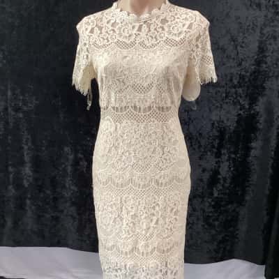  Womens Size L Off White Lace Dress