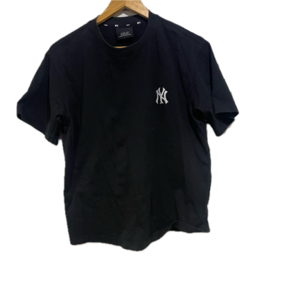 MLB Genuine Merchandise / MLB Ultra Game Mens  Size XS Black  / White 
