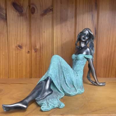 Art Nouveau style cold cast resin figure - Woman in green dress