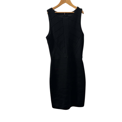 BNWT Forever New Carlotta Knit Bandage dress - Size 8 