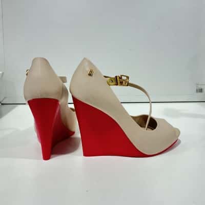 Melissa Womens  Size 8 Heels Beige / Pink  