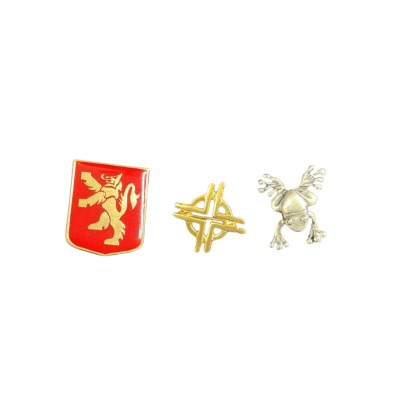  Womens vintage Brooch collection (3) Gold -tone/ Red enamel/ Silver-tone