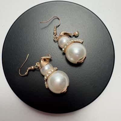 Quirky Pear Snowman Hook Earrings 