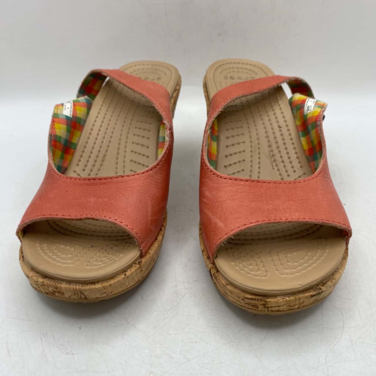 Crocs Womens Size 8 Salmon Cork Wedge Heels SE1741639(s)