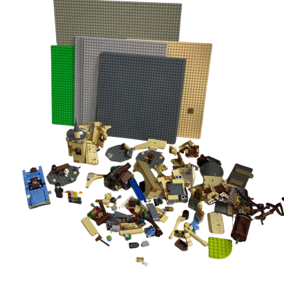 Harry Potter And The Chamber Of Secrets Lego Set & Lego Baseplates 