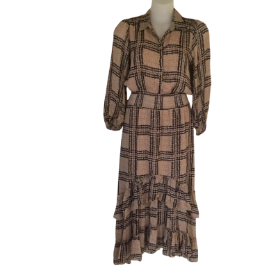 BNWT* Fate & Becker  Something Beautiful Midi Shirt Dress.    Size 10 