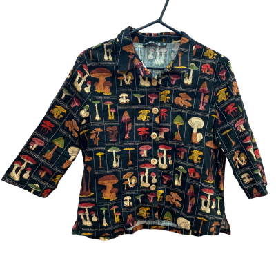 Dangerfield Unisex  Size 12 short-sleeve button-up 