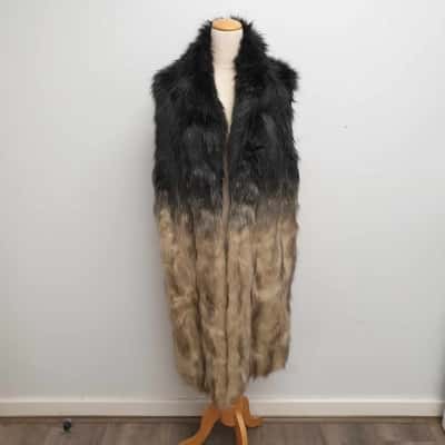 Donna Salyers Fabulous Furs /Gorgeous Faux Fur /Two Tone Black & Beige /Sleeveless /Long Line /Jacket /Vest Size 3XL /14/16/18 