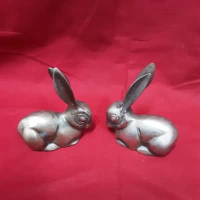 Vintage Brass pair of bunny rabbits 