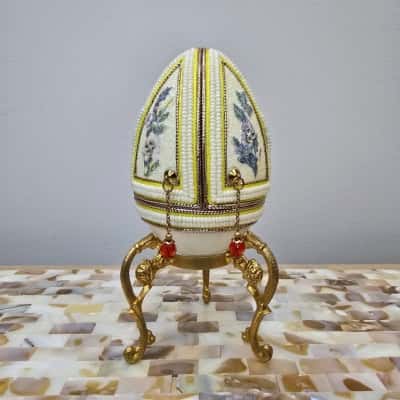 Vintage-Style Hinged Egg Trinket Box 
