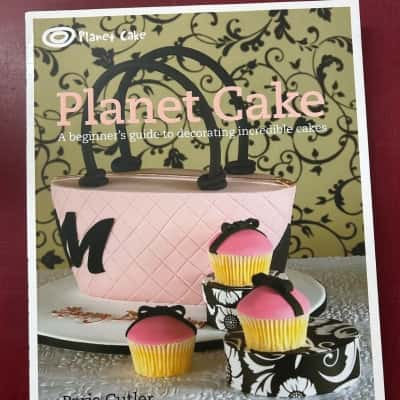 Planet Cakes , Paris Cutler 