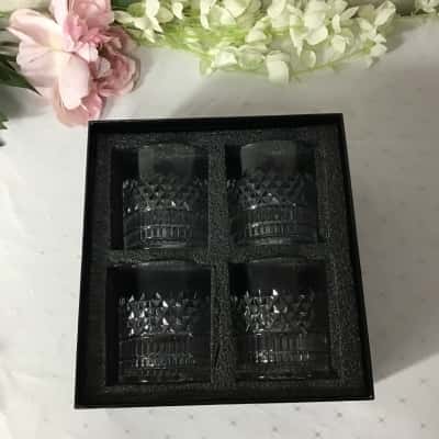 Set of 4 Daiyee Decorative Whiskey Glasses (new in box)