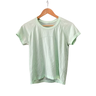 Lululemon Womens  Size S T-shirt Green 