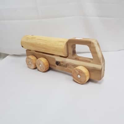 QToys Simple Tanker Truck 