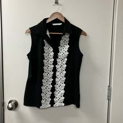 Anne Fontaine Women's Size 16 Sleeveless Top in Black  / White 