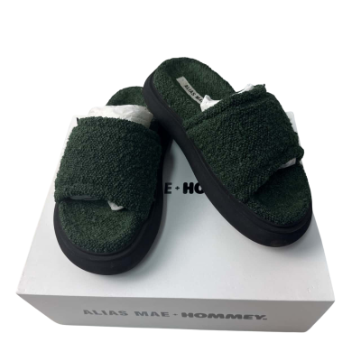 Alias Mae  Hommey Size 35 Green slides