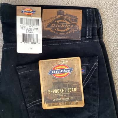 BNWT** Dickies.  Regular Straight 5- Pocket Jean. Size 32 x 30 Black