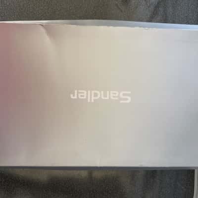 Sandler Womens  boots,Size 40 Black. The boots look like new, maybe only worn once(B13)