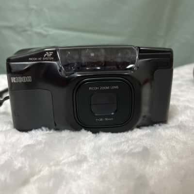 Ricoh RZ-750 Camera