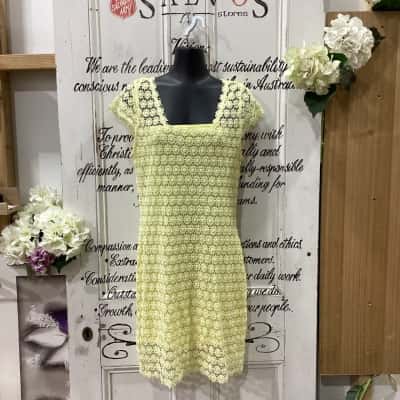 Very Very Brand! BNWT RRP $315.00! THE MINNIE DAISY LACE SHIFT SUNDROP CROCHET DRESS! Womens  Size 10 Bodycon Dress / Casual Dress / Mini Dress / Sleeveless Dress  Yellow 
