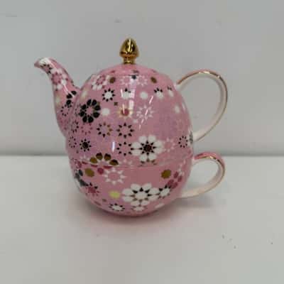 T2 - Tea for One Pink Tea Pot and Cup Set 