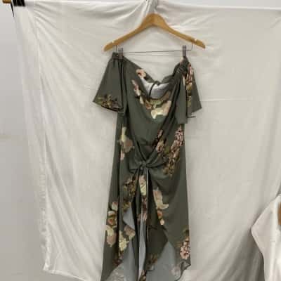  Women’s  Size 14 Casual Dress Floral / Green 