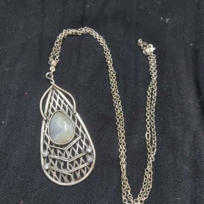 Agate Stone Silvertone Pendant on Necklace