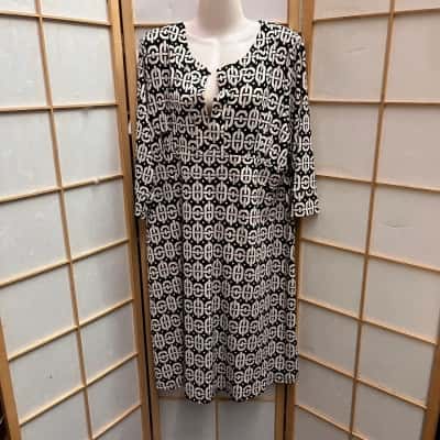 Basque Womens  Size 20 Long Sleeve Dress / Midi Dress Black  / Cream 
