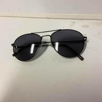 Decjuba Mens sunglasses