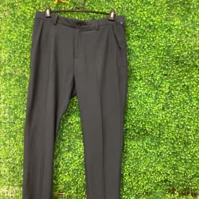 Greg Norman Mens  Size 34 golf Pants Blue 