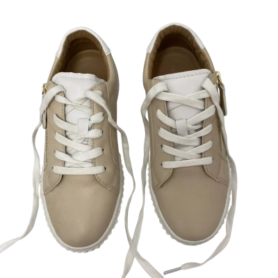 Freelance Lydia FL6.   Size 6 