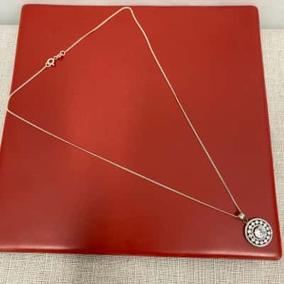 S925 Marked Women's Necklace + Pendant Circle 